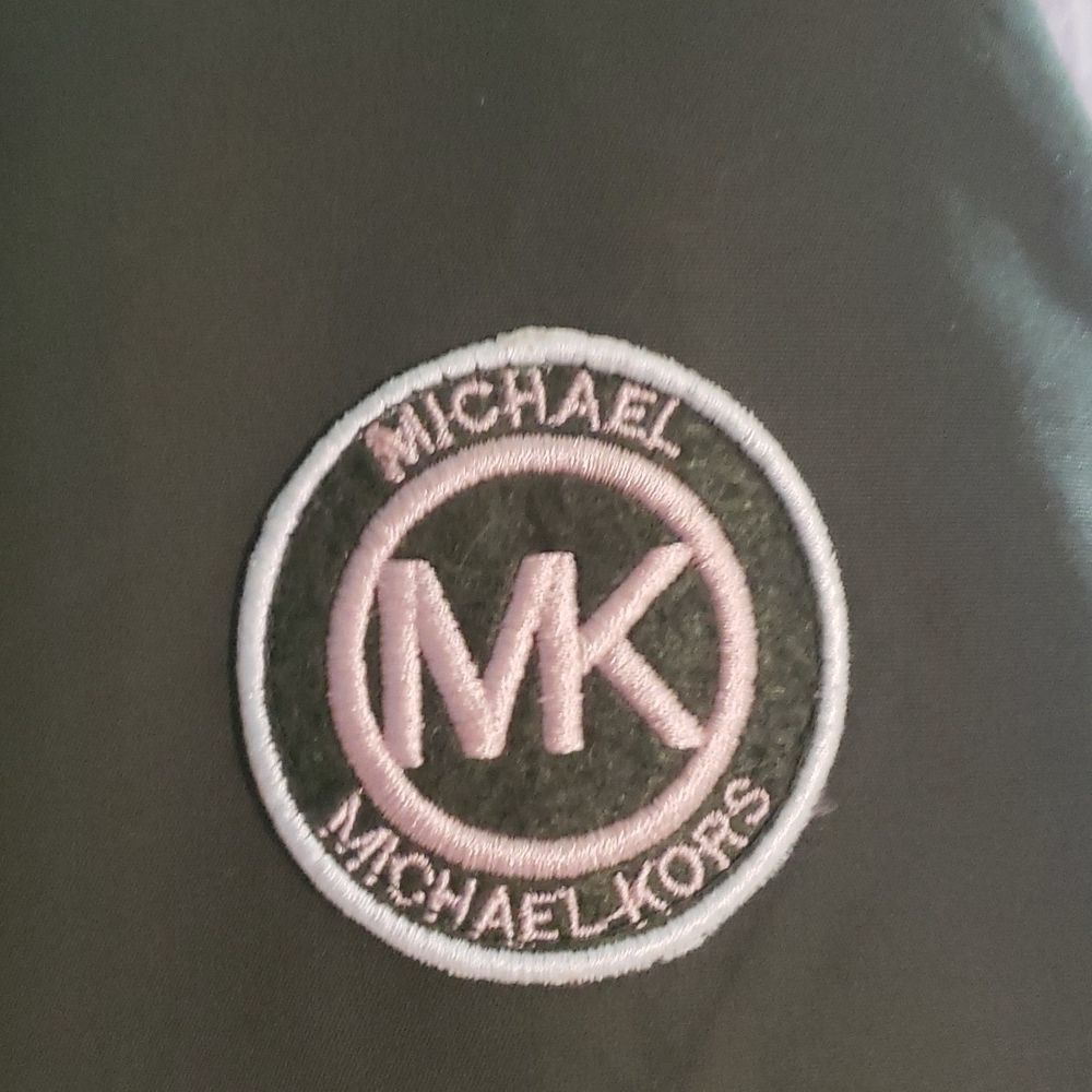Michael Kors Children's winter coat - Picture 6 of 14
